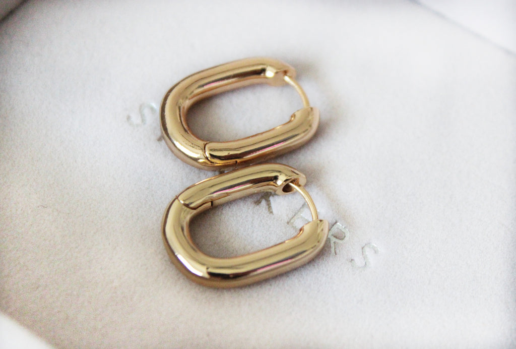 Rectangular Simple Hoops