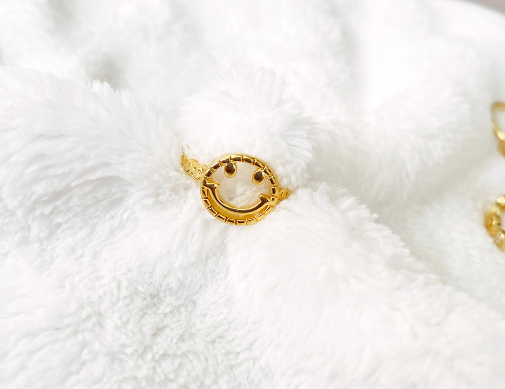 Smiley Face Ring